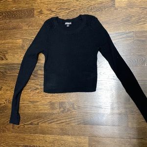 Express Crop Sweater in Black - Size: XS
